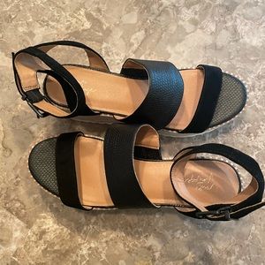 Crown Vintage Platform Espadrille